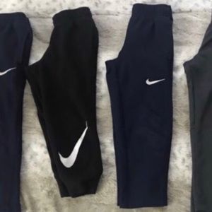 🏅2 NIKE sweatpants Size 4T